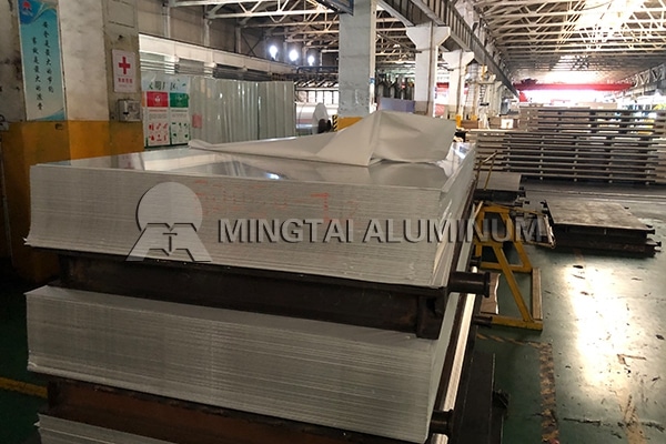 Aluminum plate for sign making